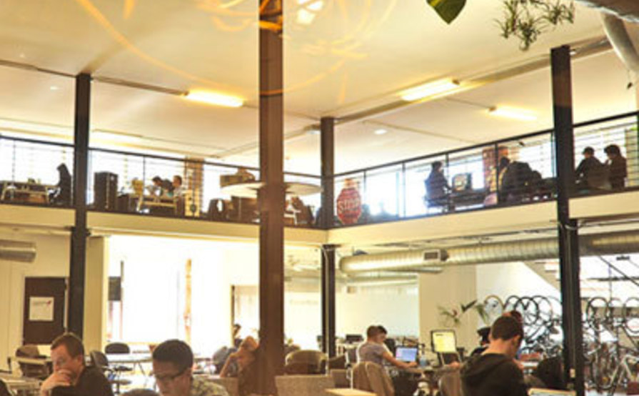 PARISOMA Dedicated Desks PARISOMA Dedicated Desks
