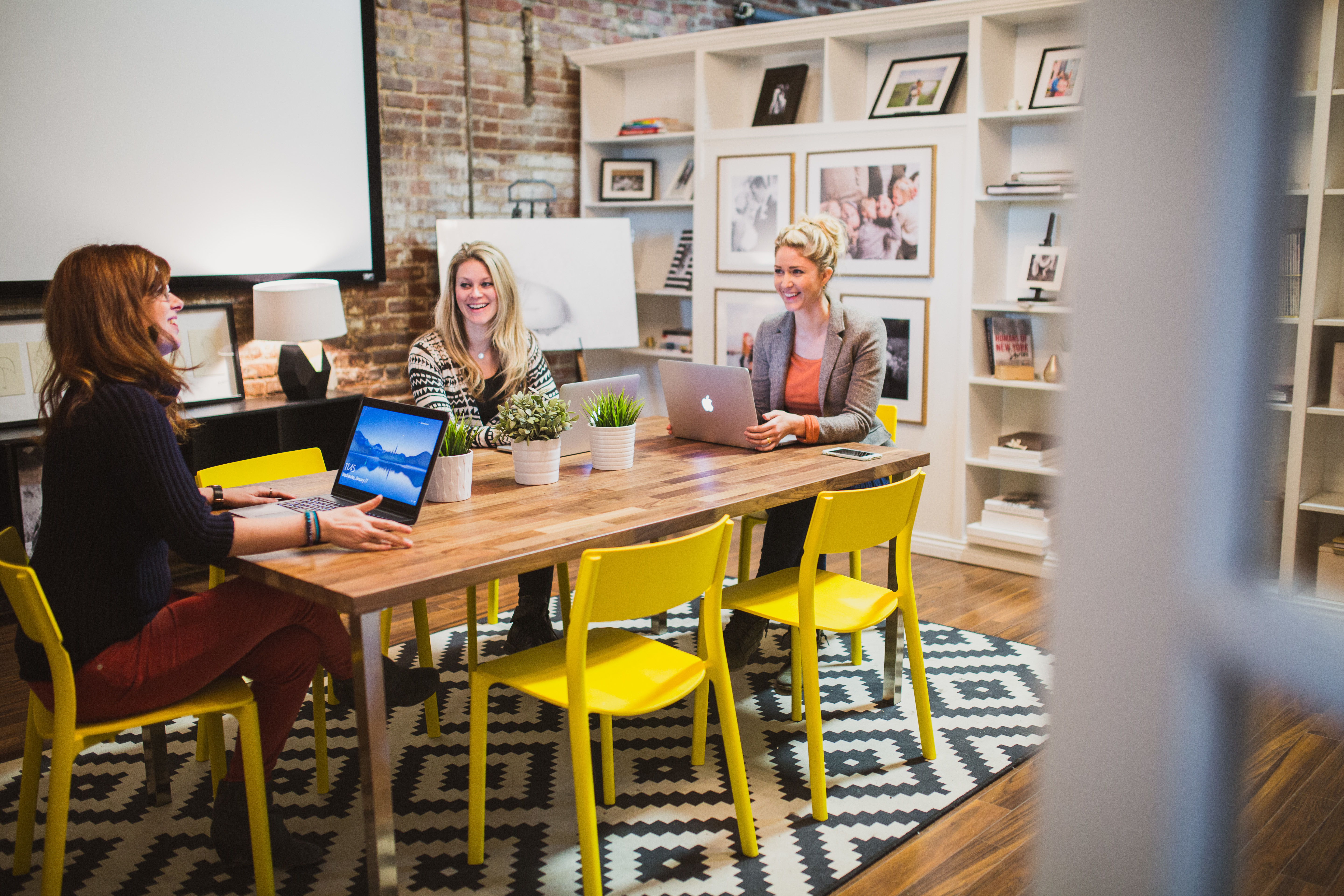 CONFERENCE ROOM / STUDIO SPACE