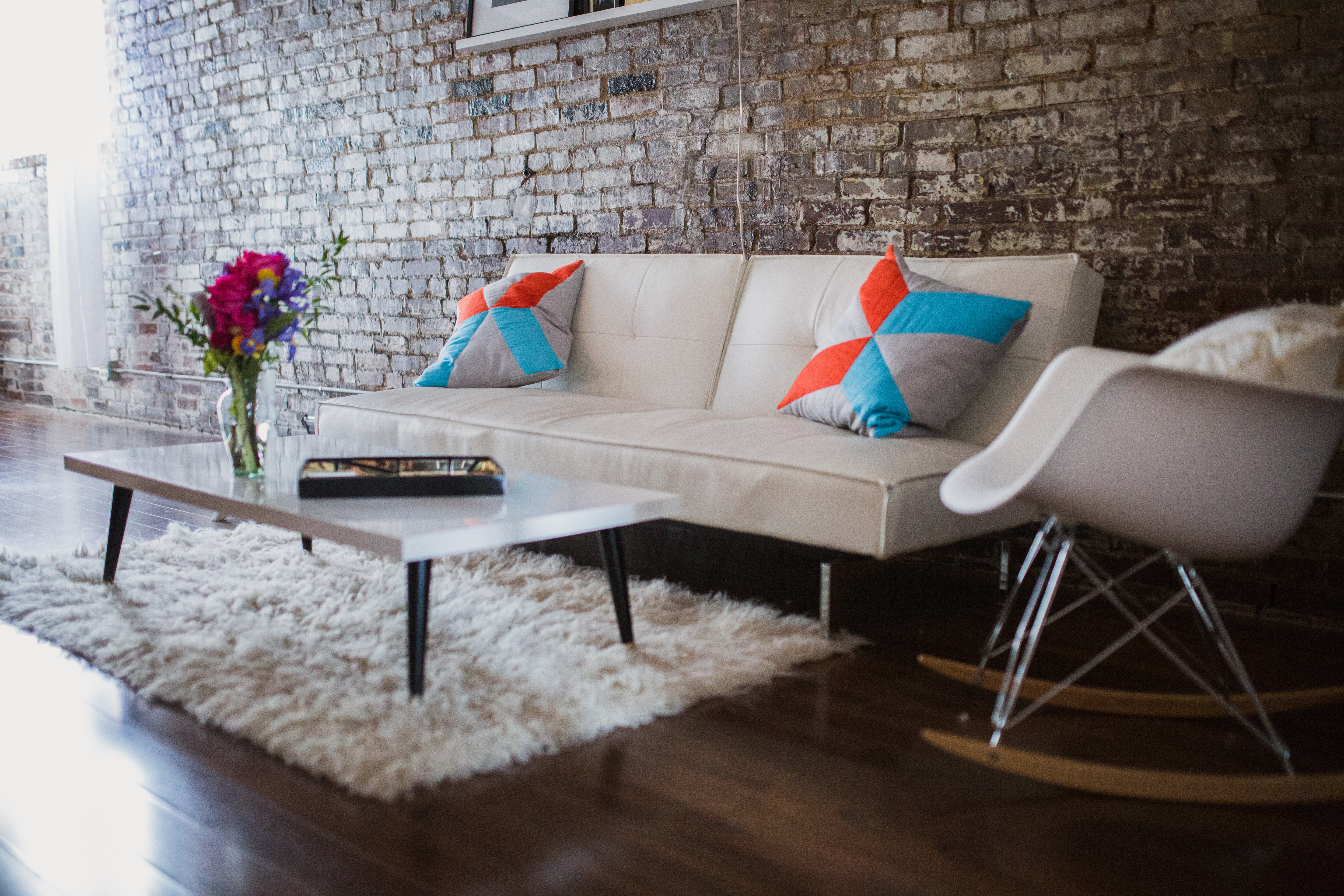 CONFERENCE ROOM / STUDIO SPACE