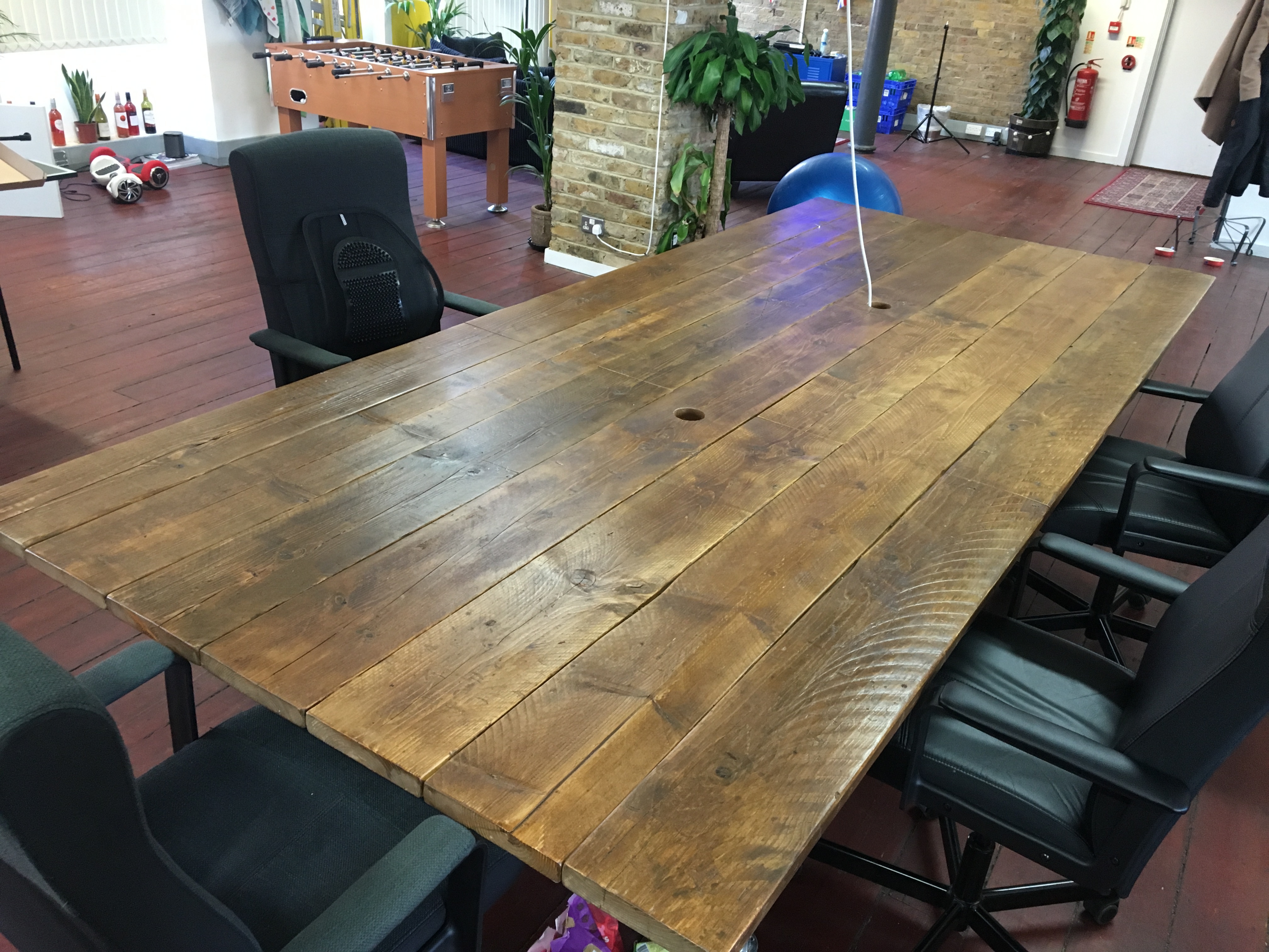 Shoreditch space desk space 