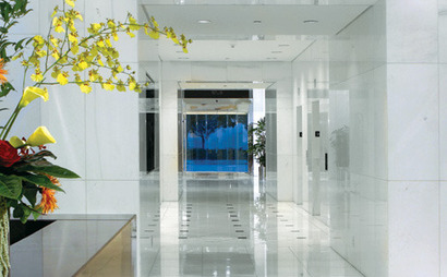 #13 MEDIUM CONF. RM #13 MEDIUM CONF. RM