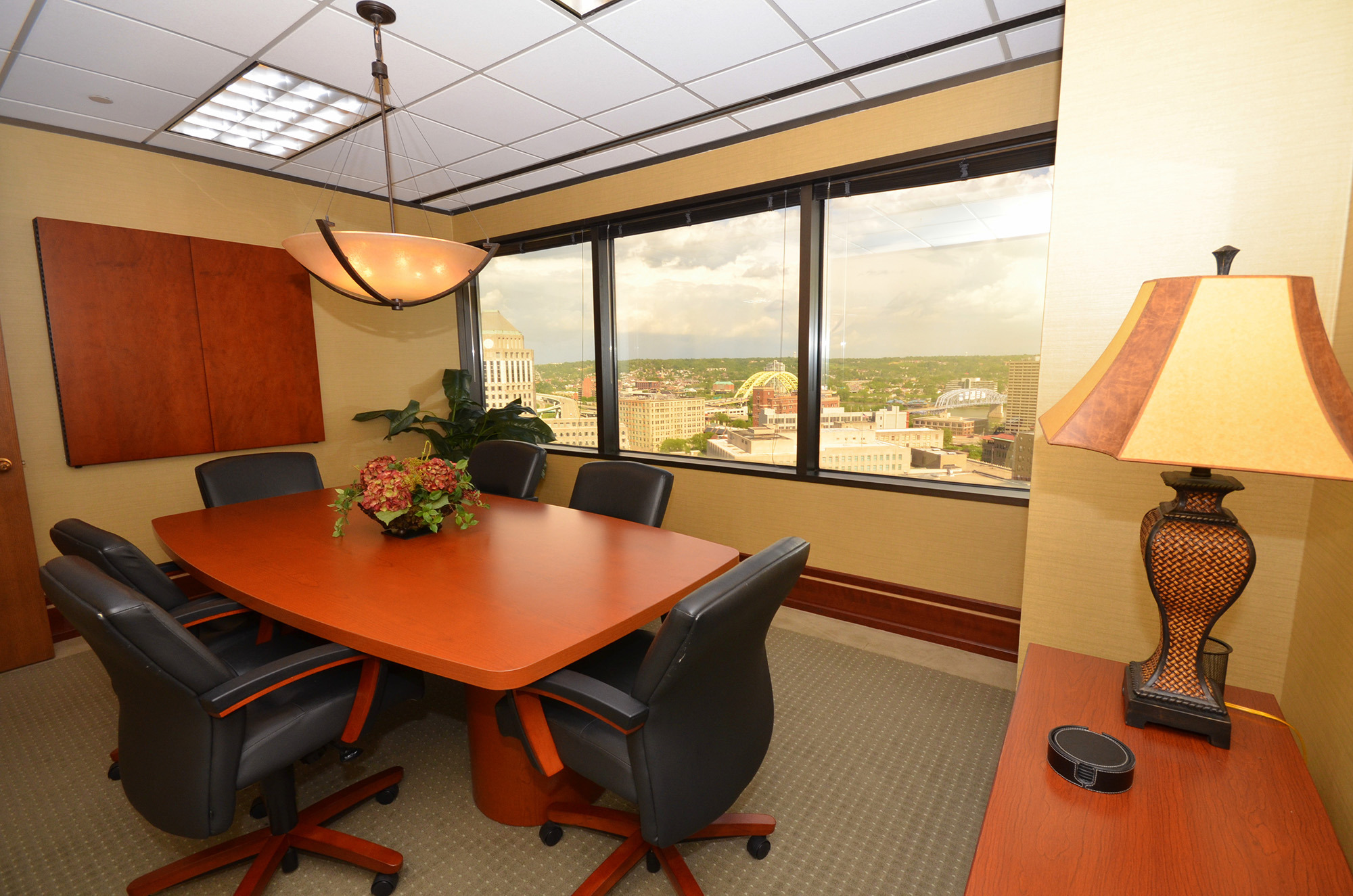 Room C Conference Room C | Desks Near Me