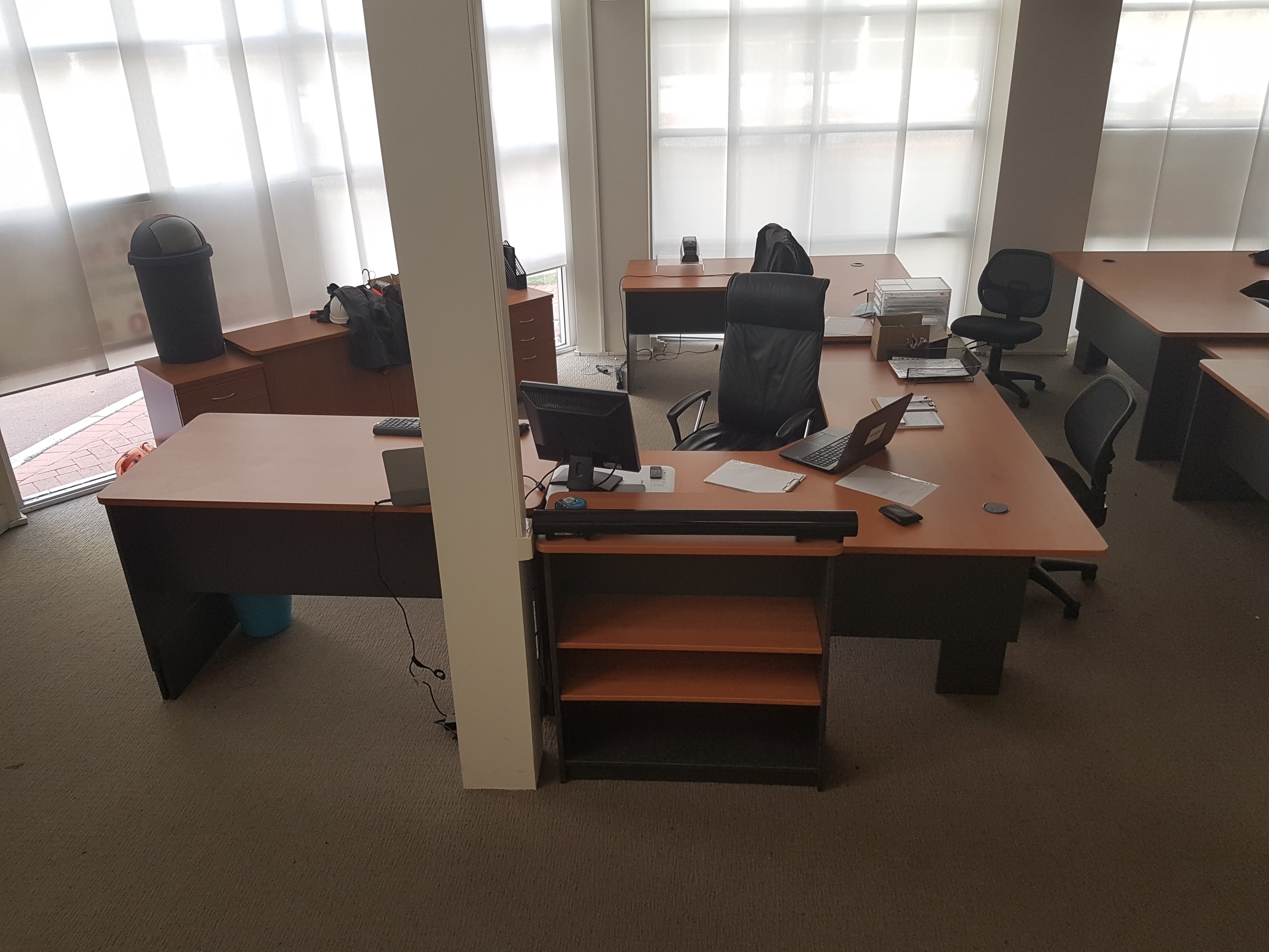 Outter CBD Commercial Office Space Outter CBD Commercial Office Space