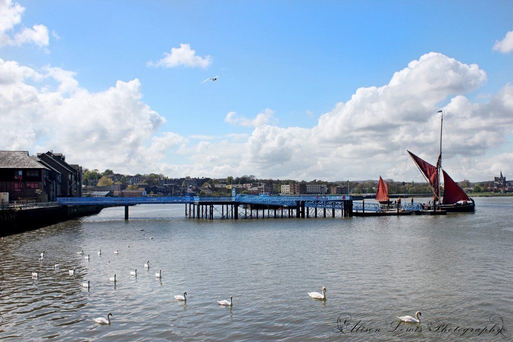 Flexible Riverside Office / Desk Space available to hire! 