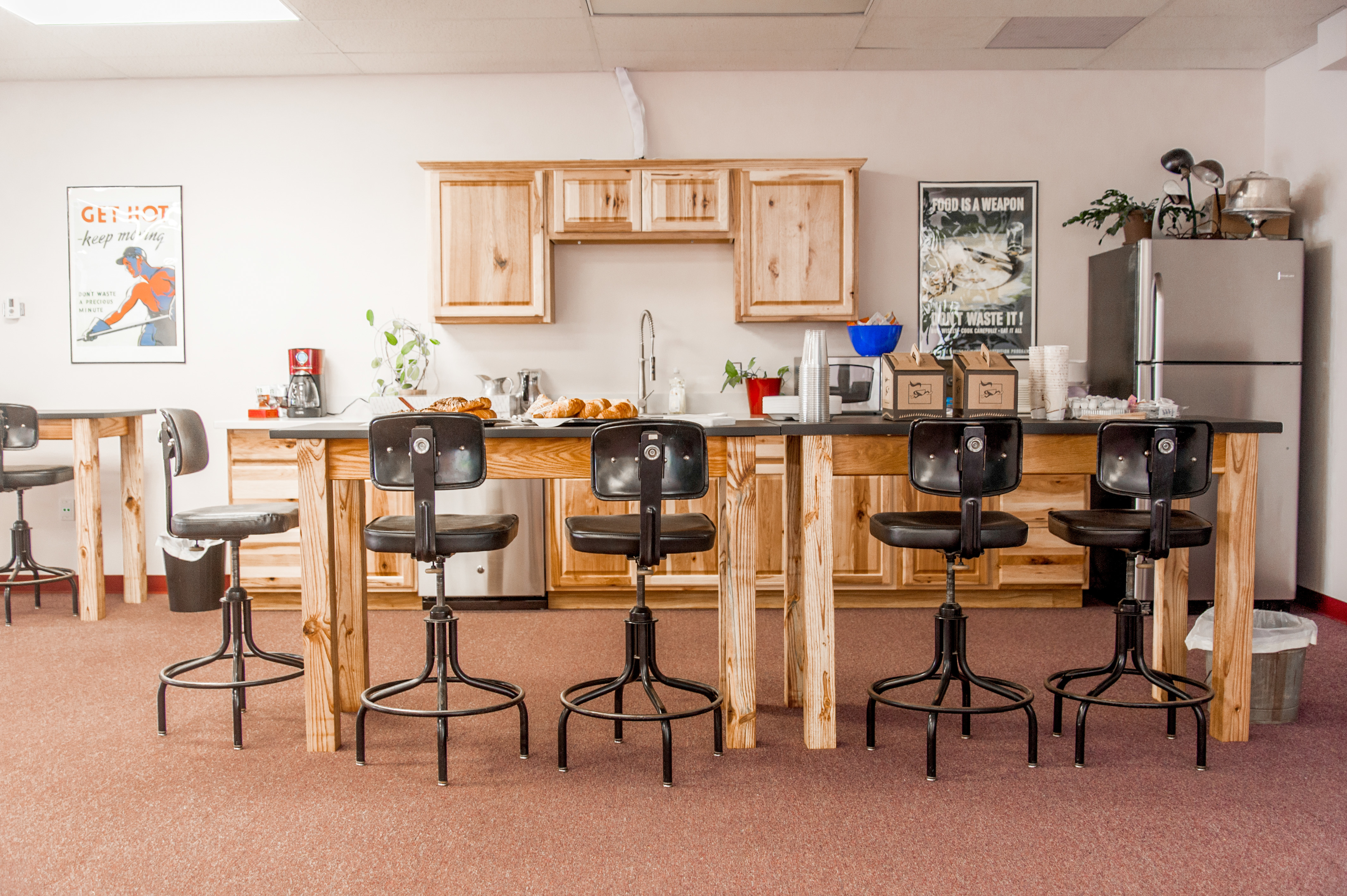 Open Desks in Coworking Space