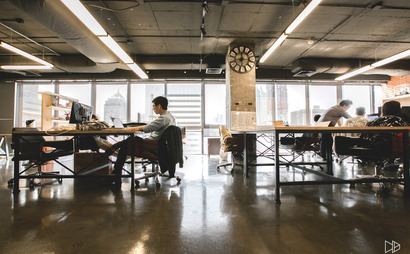 Fixed Desk Fixed Desk