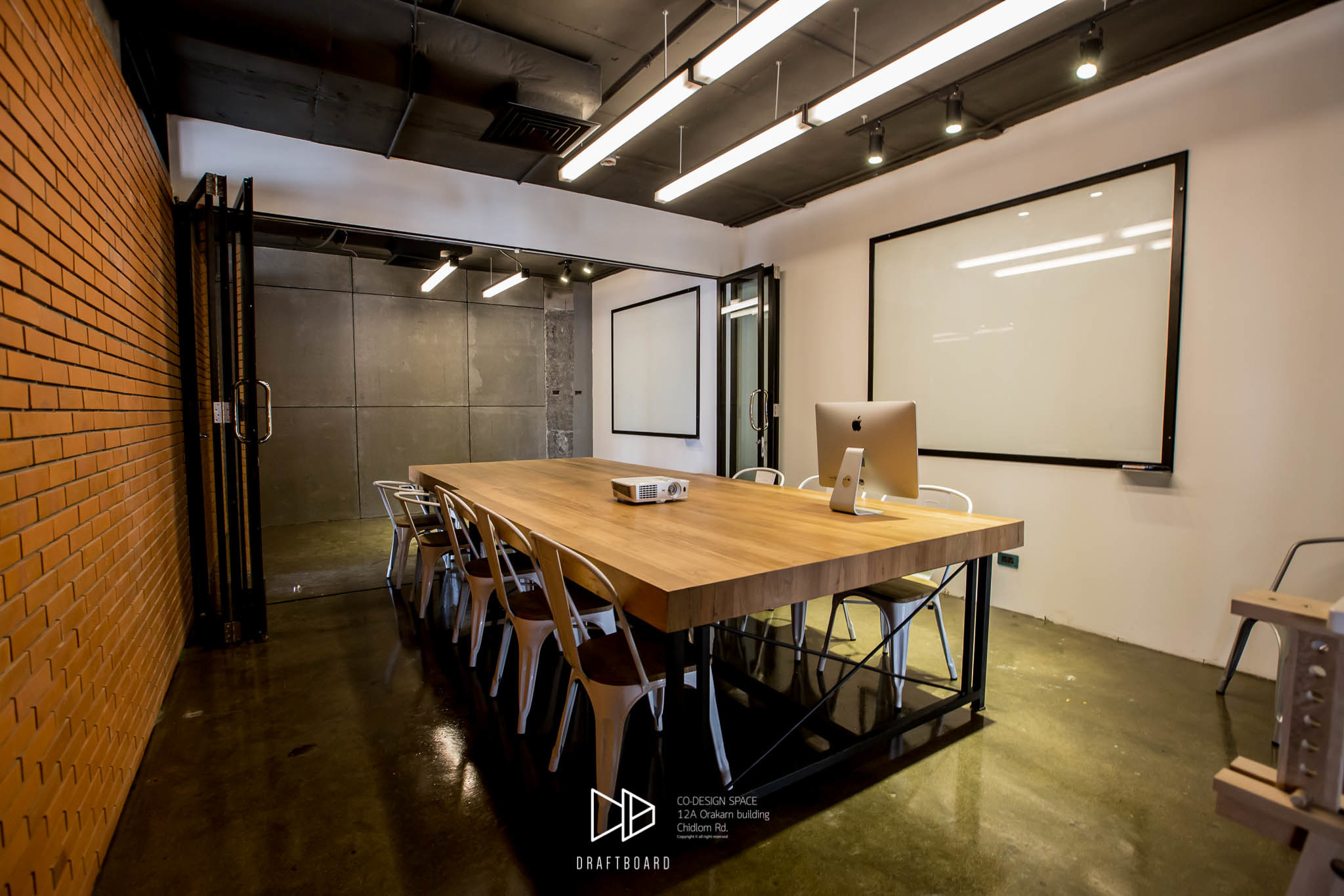 Meeting Room Meeting Room