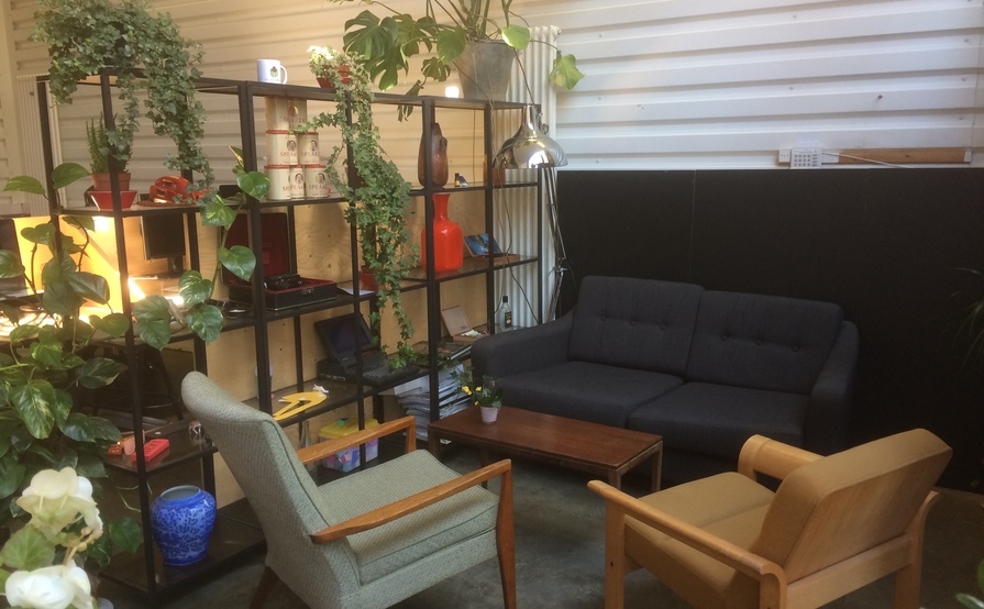 Creative Desk Spaces Available Creative Desk Spaces Available