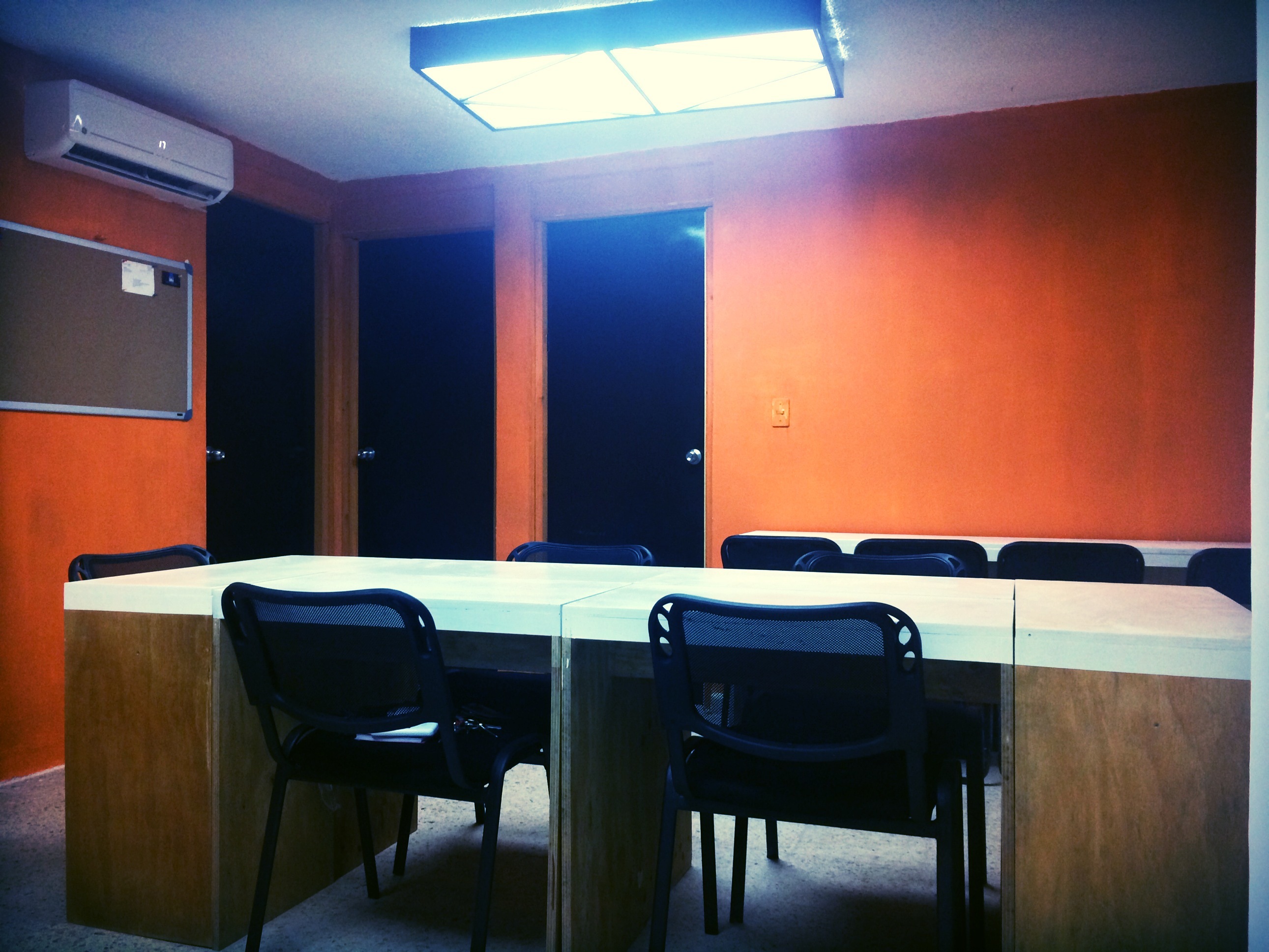 404 Coworking at Av. La Costa esq. Av Coba