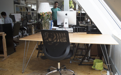 CREATIVE DESK SPACE AVAILABLE IN HACKNEY CREATIVE DESK SPACE AVAILABLE IN HACKNEY