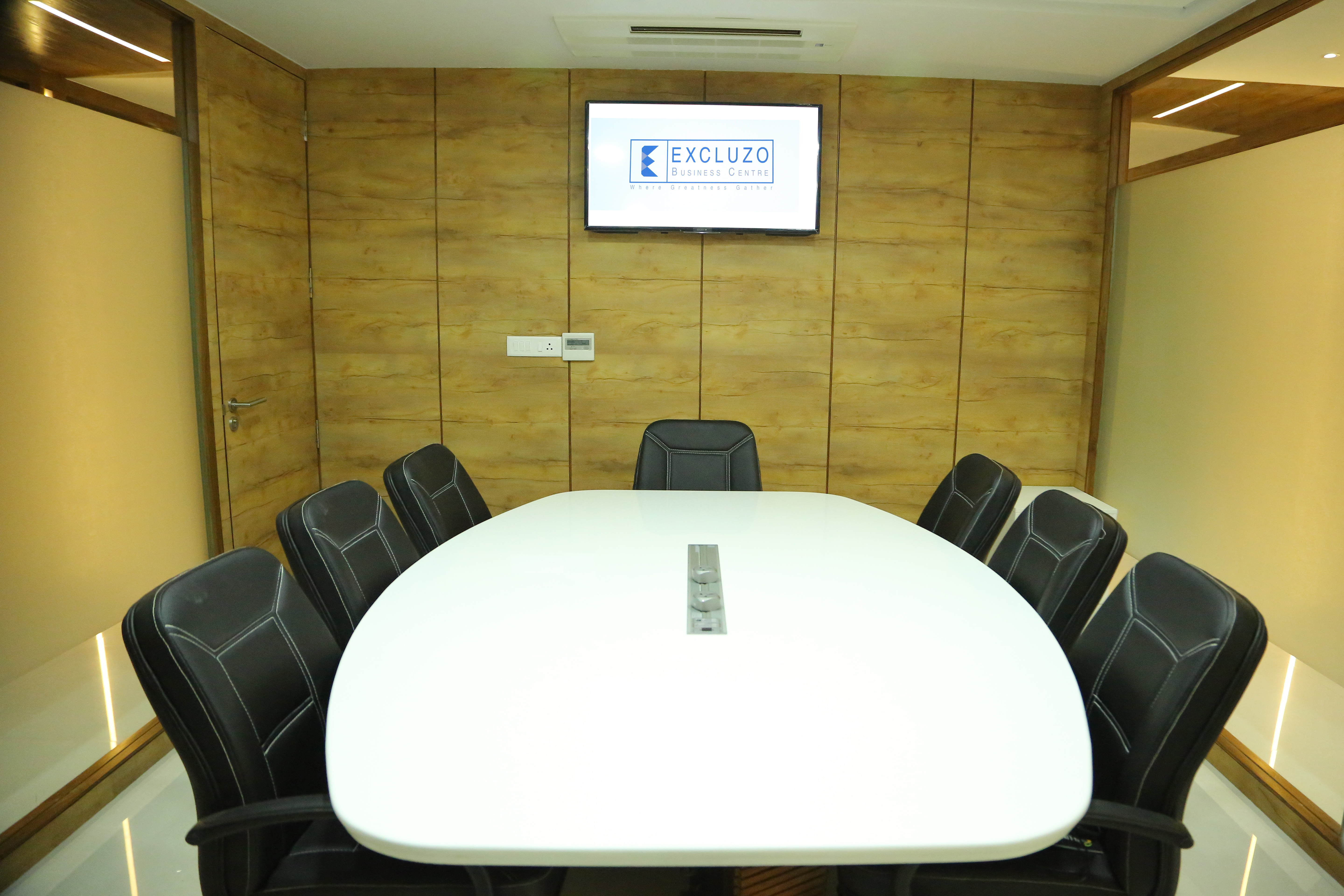 Excluzo Business Centre-Meeting Room/Conference Room