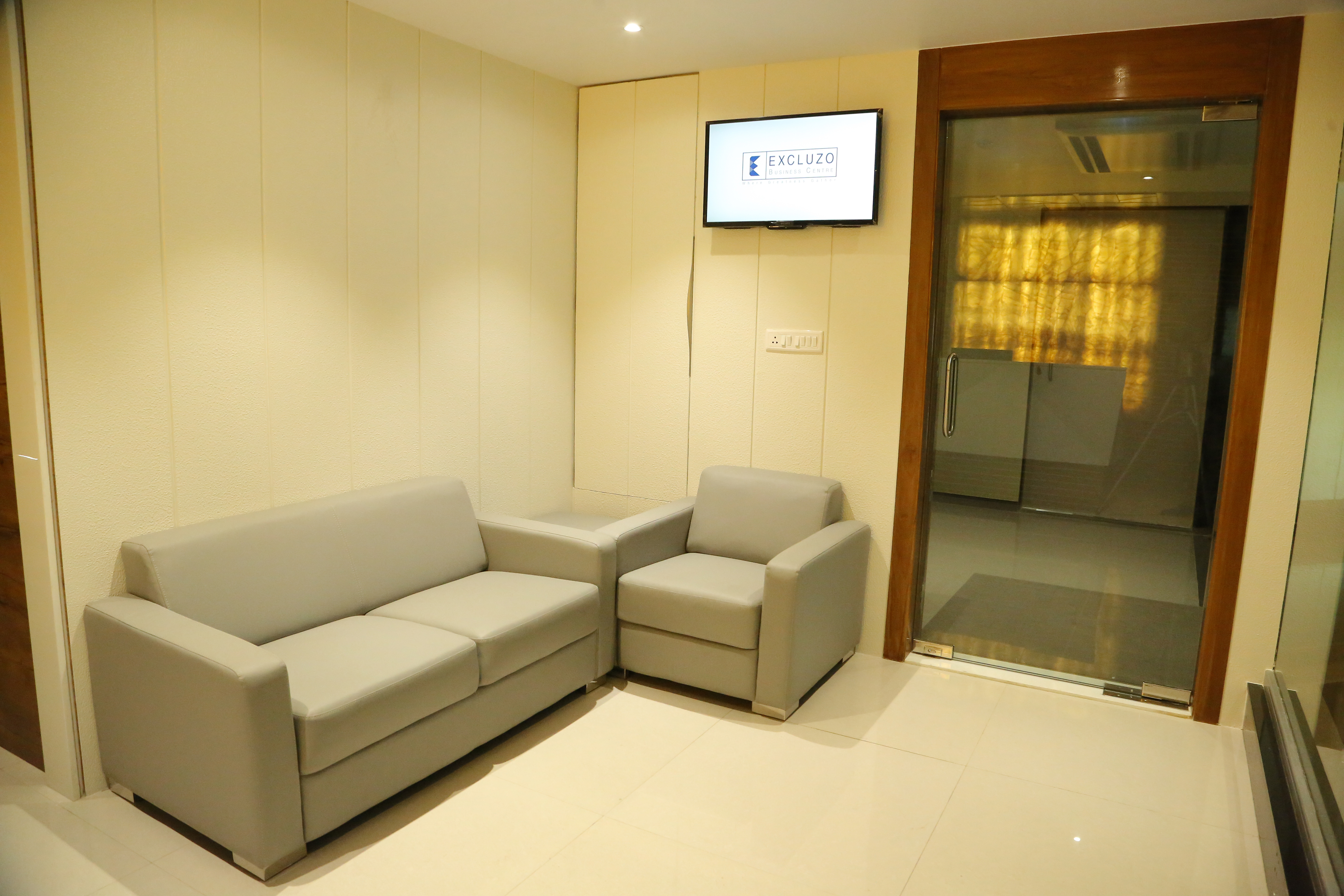 Excluzo Business Centre-Meeting Room/Conference Room