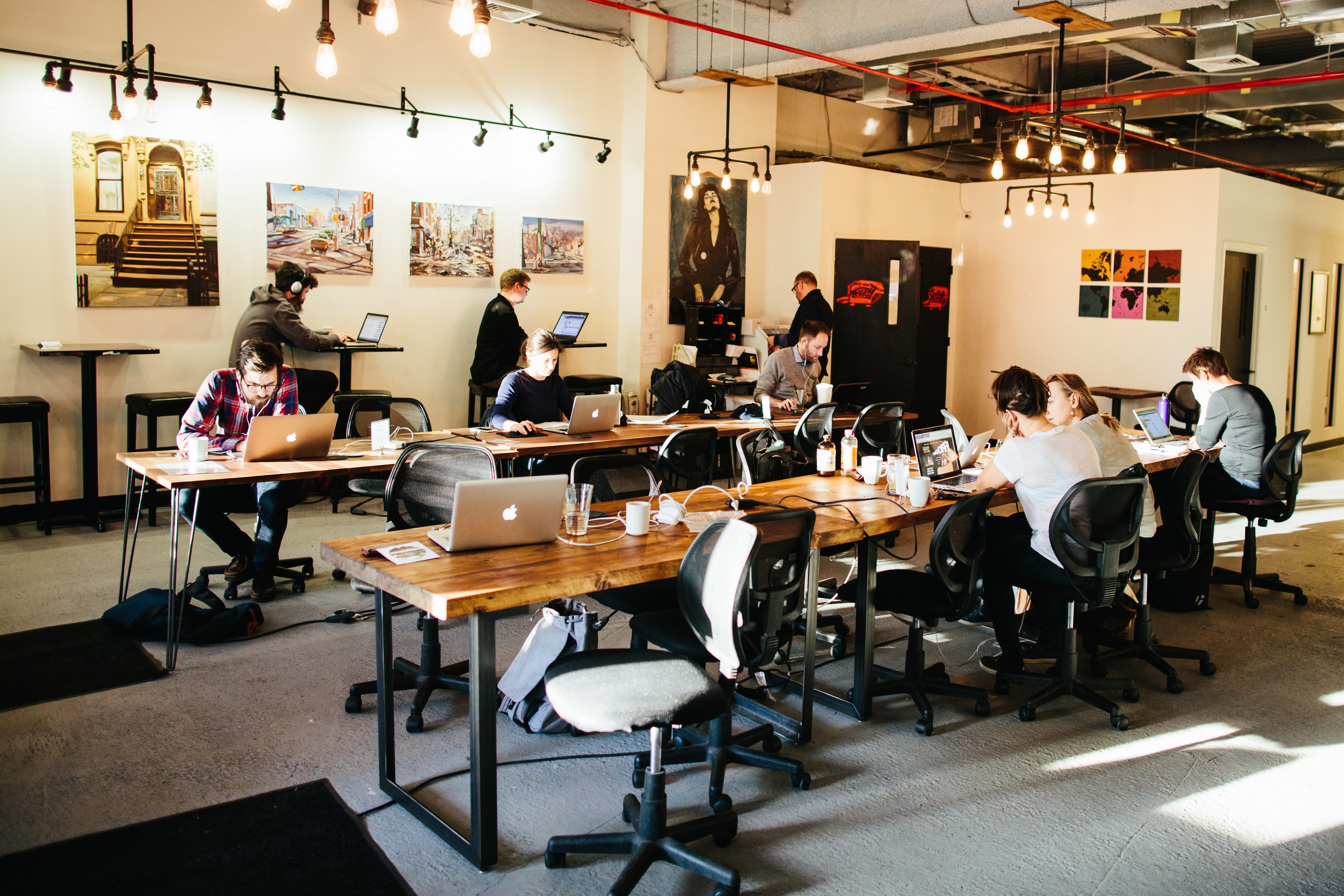 Communal Work Space | Desks Near Me