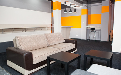 Co-working zone, fixed places, Meeting rooms Co-working zone, fixed places, Meeting rooms