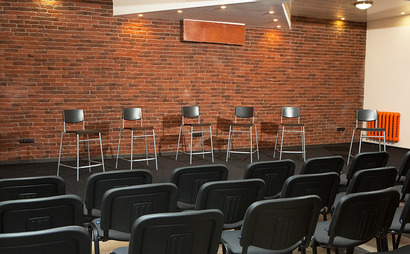 Co-working zone, fixed places, Meeting rooms Co-working zone, fixed places, Meeting rooms