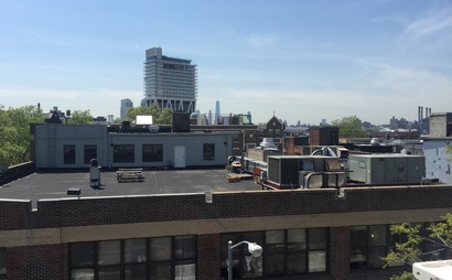 Studio share Studio share