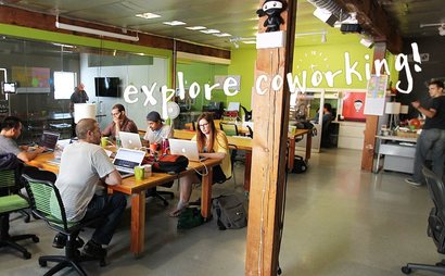 Full-Time Flex Desk Full-Time Flex Desk