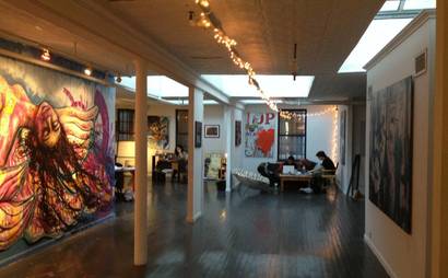 Office space available in a creative LES loft! (Chinatown / Lit Italy) Office space available in a creative LES loft! (Chinatown / Lit Italy)