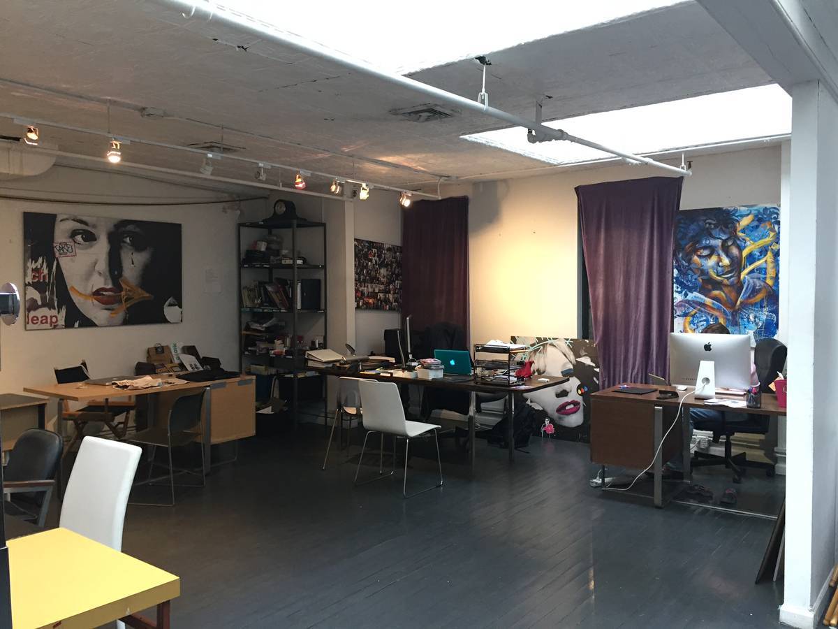 Office space available in a creative LES loft! (Chinatown / Lit Italy) Office space available in a creative LES loft! (Chinatown / Lit Italy)