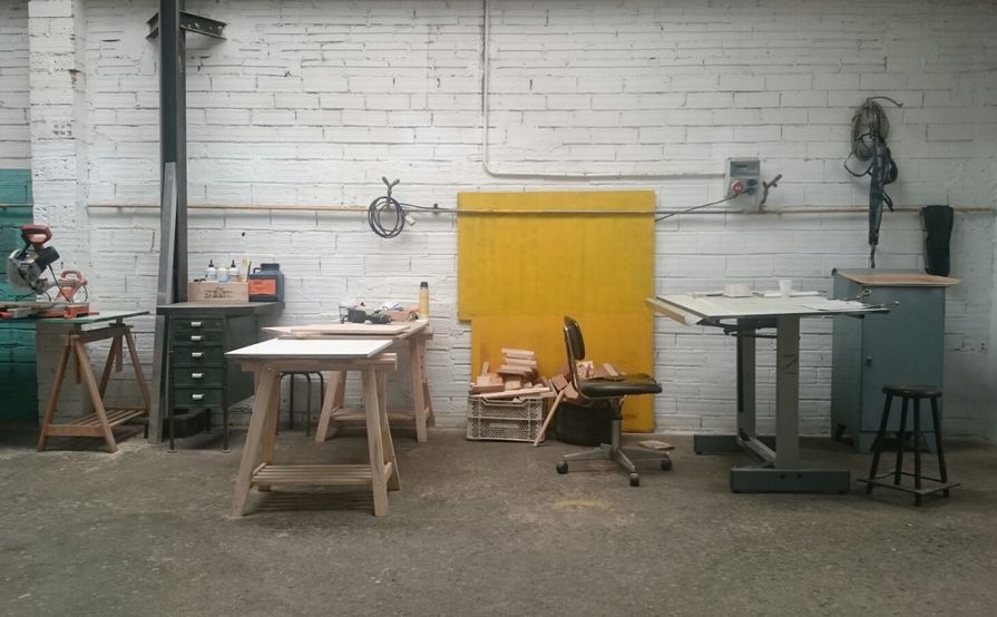 Desk in the makers workshop Desk in the makers workshop