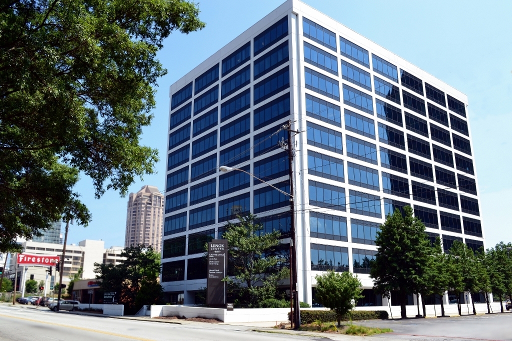 Day Office 7th Floor at Peachtree Offices at Lenox, Inc. Day Office 7th Floor at Peachtree Offices at Lenox, Inc.