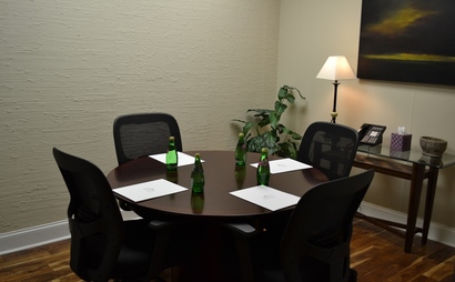 4 person conference room. Ivy Room at Peachtree Offices at Lenox, Inc. 4 person conference room. Ivy Room at Peachtree Offices at Lenox, Inc.