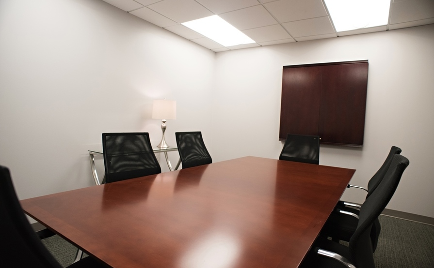 8 person conference room. Peach Room at Peachtree Offices at Downtown, Inc. 8 person conference room. Peach Room at Peachtree Offices at Downtown, Inc.