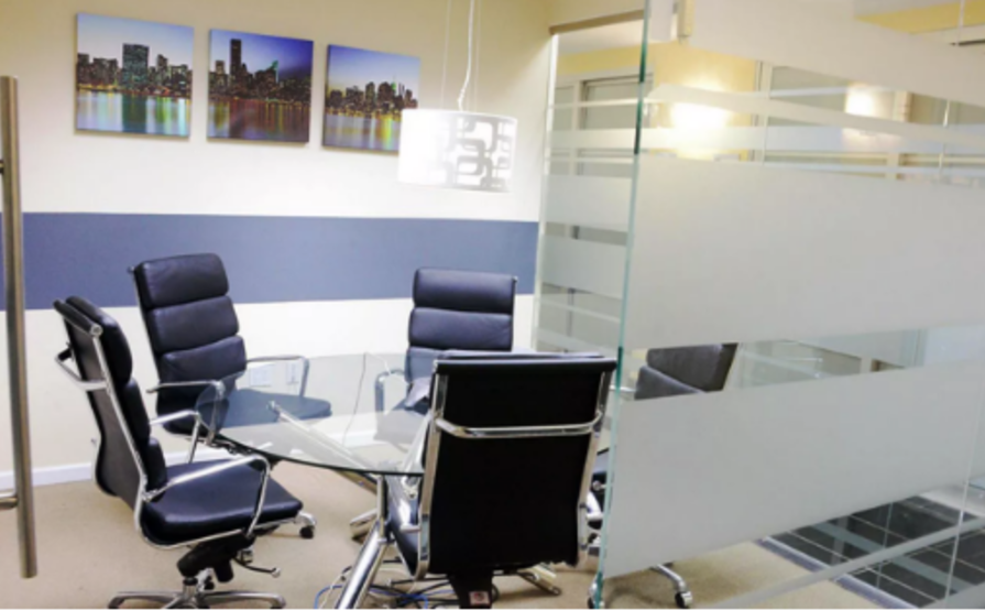 Jay Suites Financial District Room B