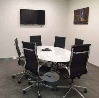 Jay Suites 34th Street Room E