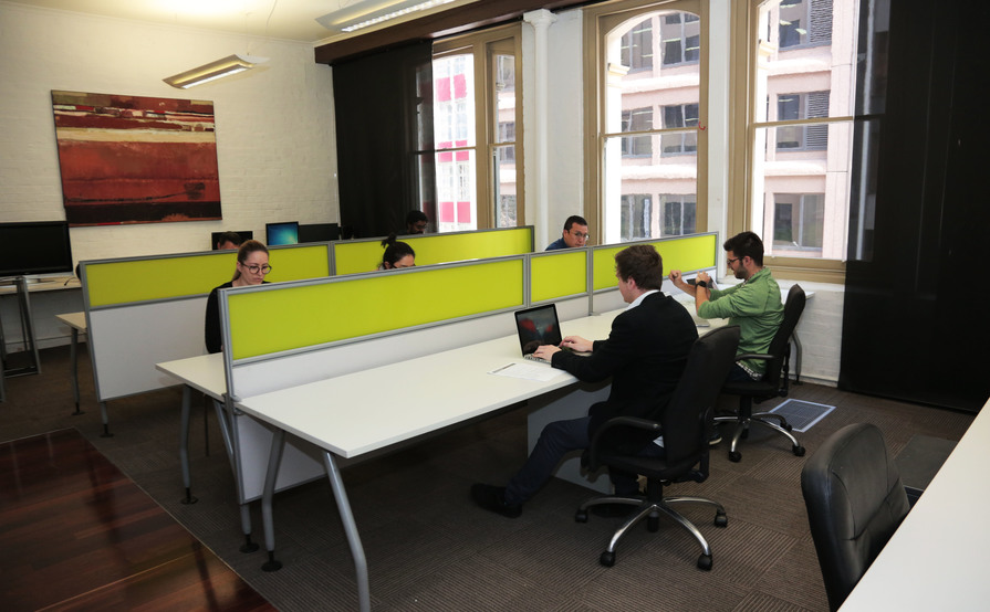 Coworking Hot Desk Coworking Hot Desk
