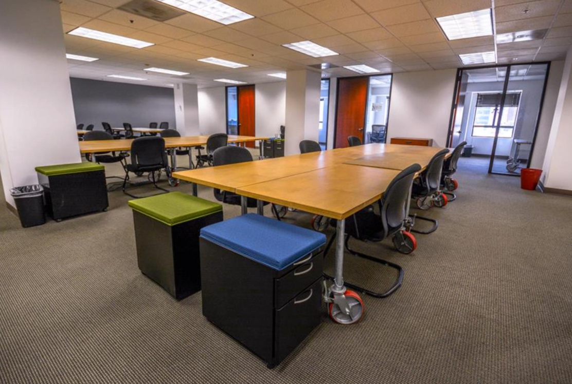 Low Cost Dedicated Desks For Rent In Oakland Coworking Space Low Cost Dedicated Desks For Rent In Oakland Coworking Space