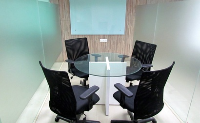 GreenBubbles - Meeting Room GreenBubbles - Meeting Room