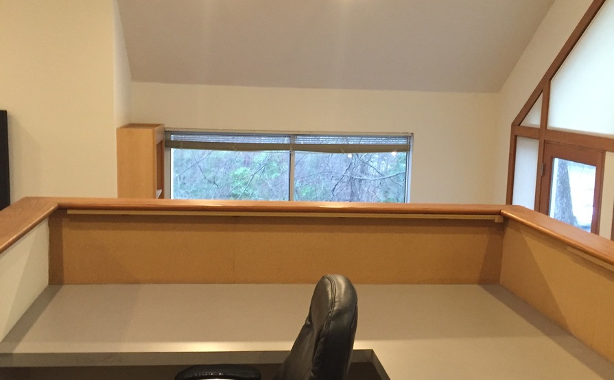 Work spaces with shared common areas Work spaces with shared common areas
