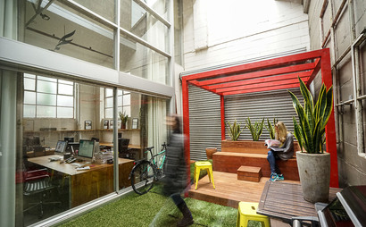 Awesome office space to share Awesome office space to share