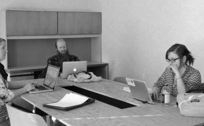 Shared desks Shared desks