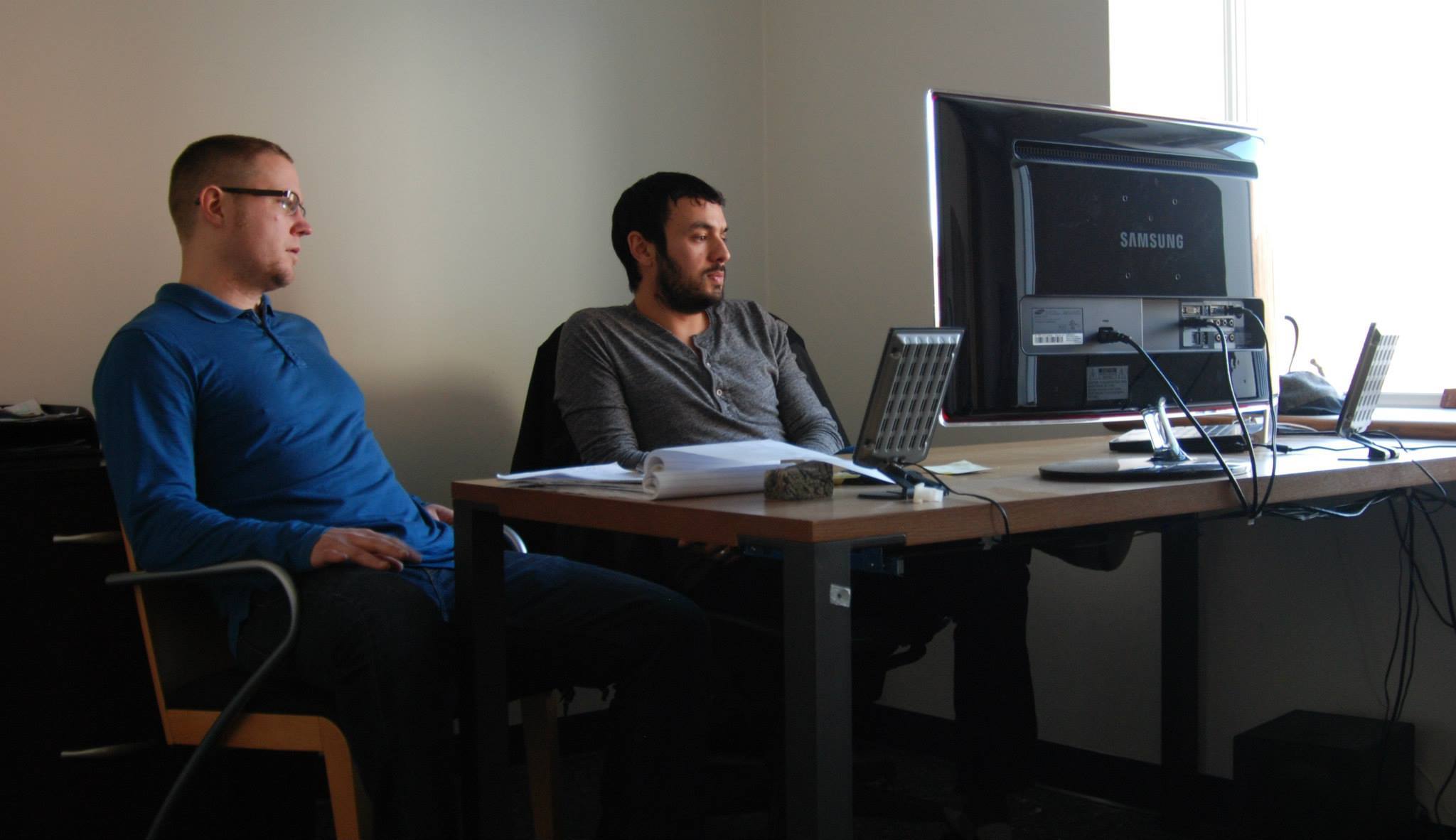 Shared desks Shared desks