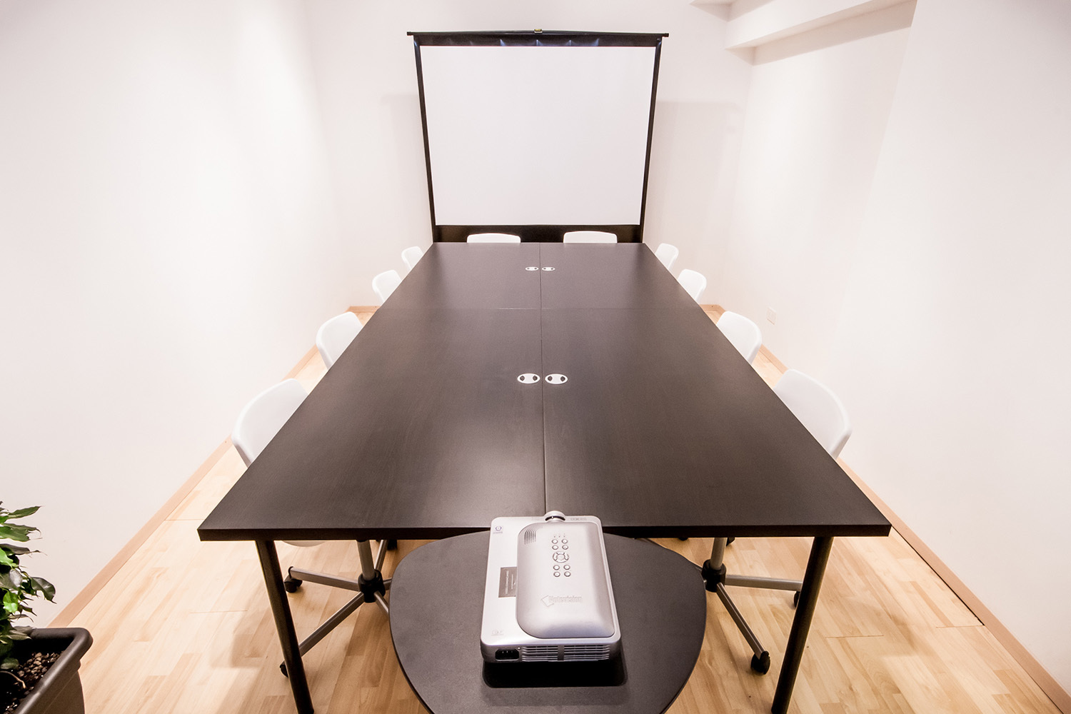 Meeting / Workshop Room