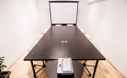Meeting / Workshop Room Meeting / Workshop Room