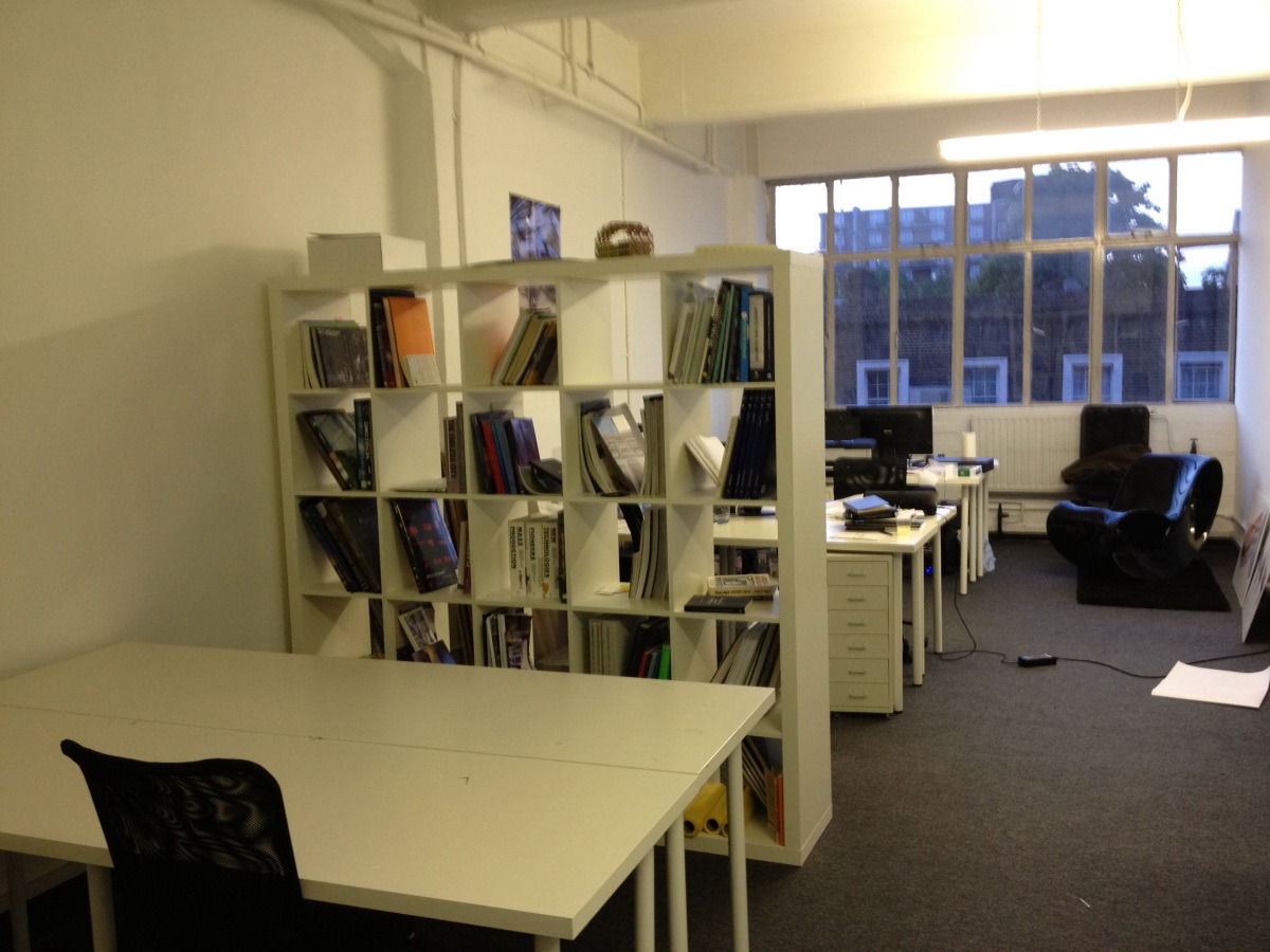 Small or large desks, with access to workshop
