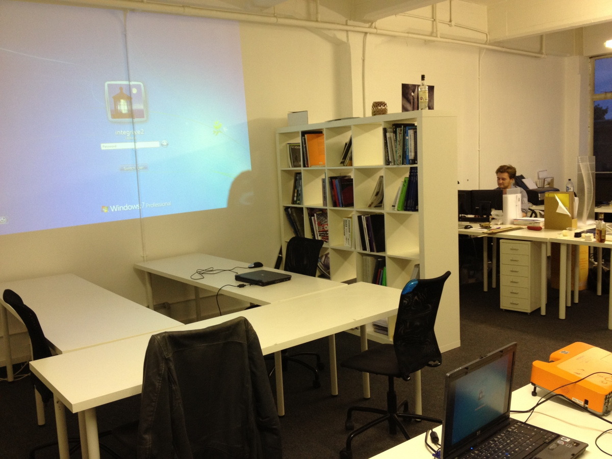 Small or large desks, with access to workshop