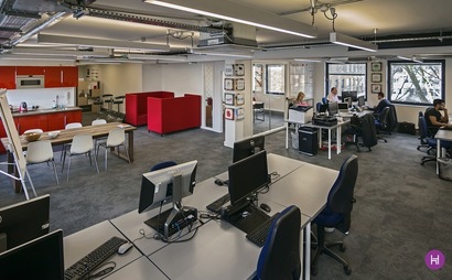 From 1 to 6 desks sharing with Pocket App close to Chancery Lane and Farringdon tube. That offers an all inclusive rate - no nasty extras like all the rest - from £350 From 1 to 6 desks sharing with Pocket App close to Chancery Lane and Farringdon tube. That offers an all inclusive rate - no nasty extras like all the rest - from £350