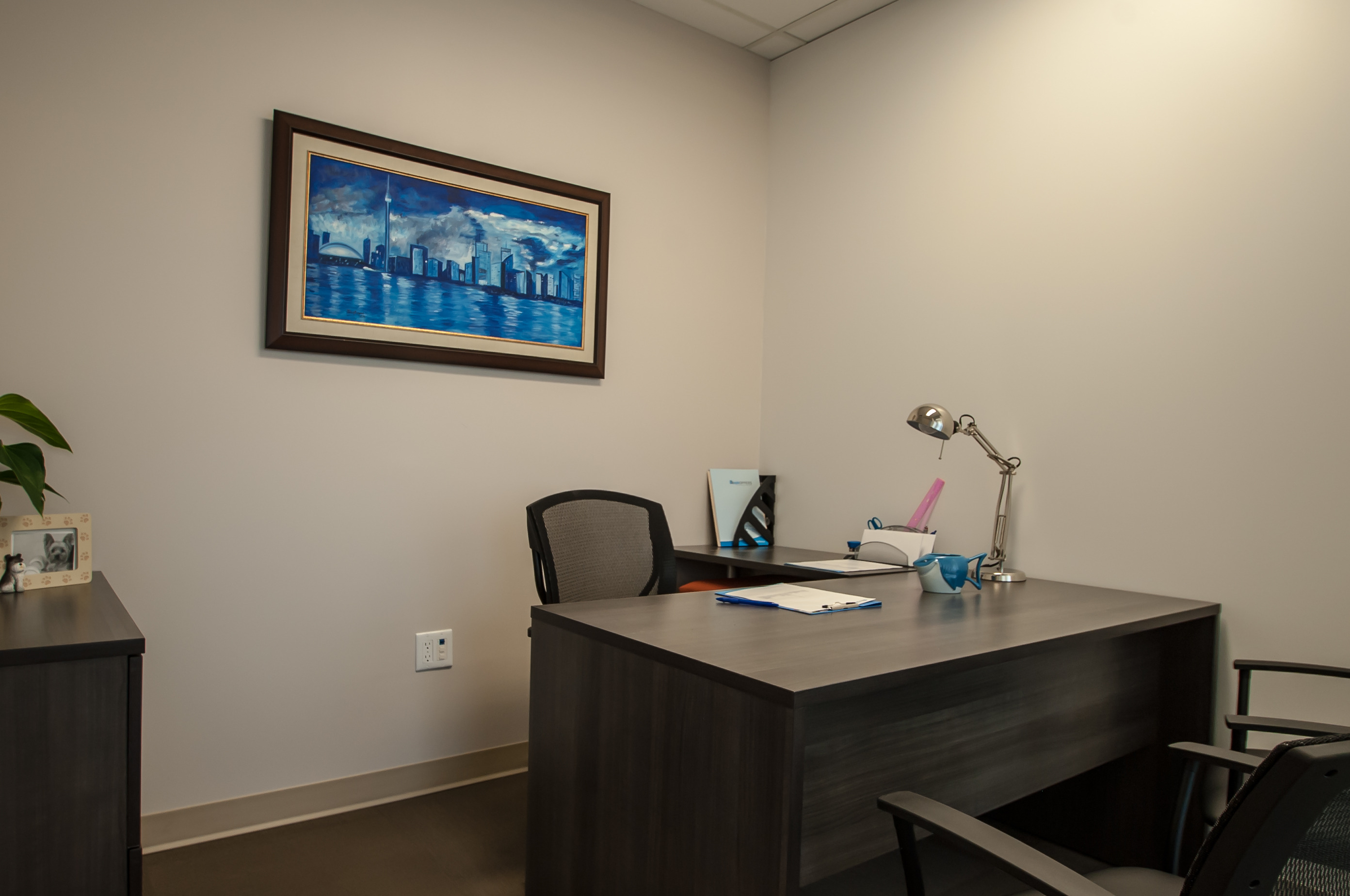 3 Person Interior Office 3 Person Interior Office