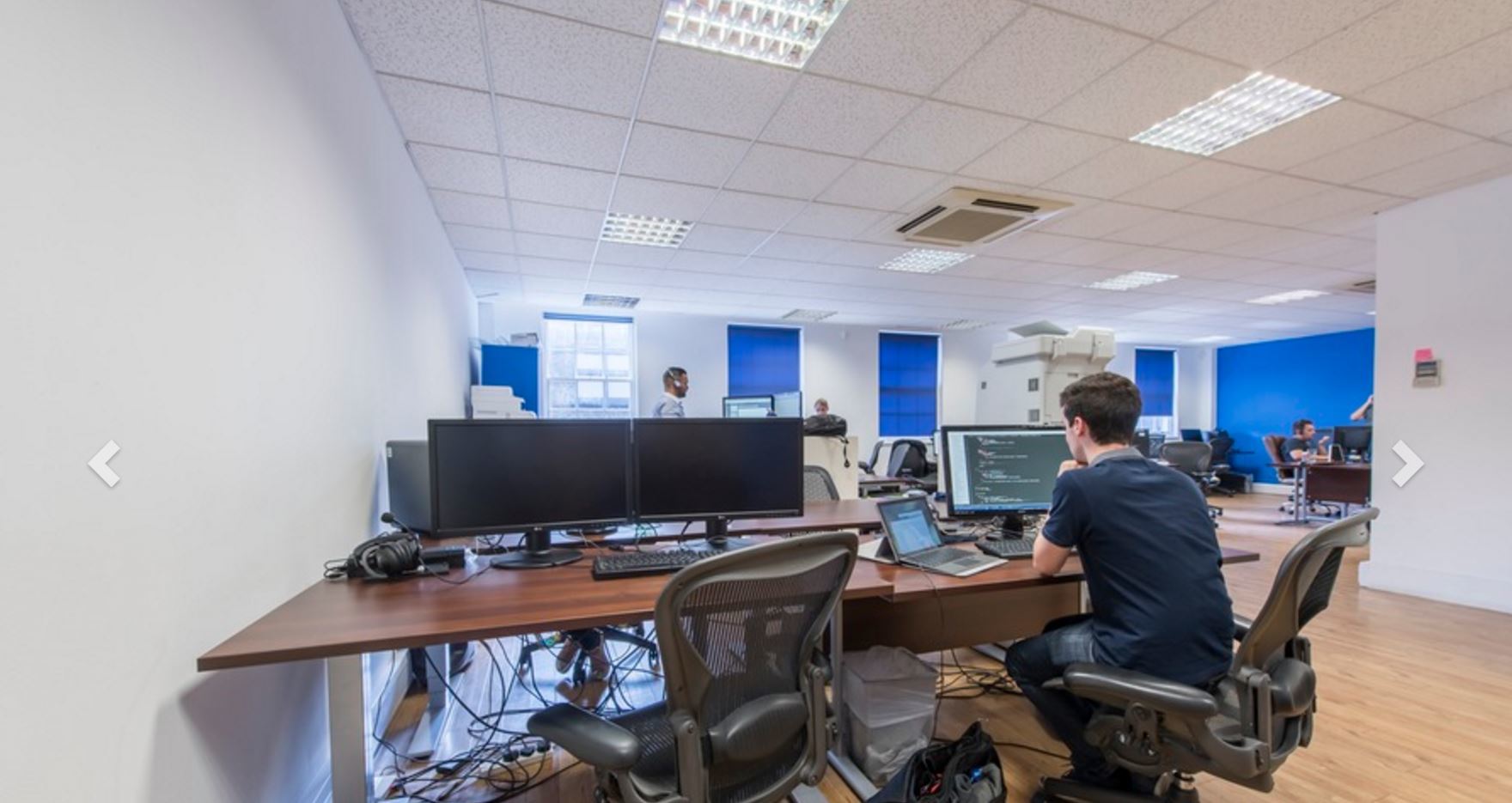 Old Street FinTech Desk Lease