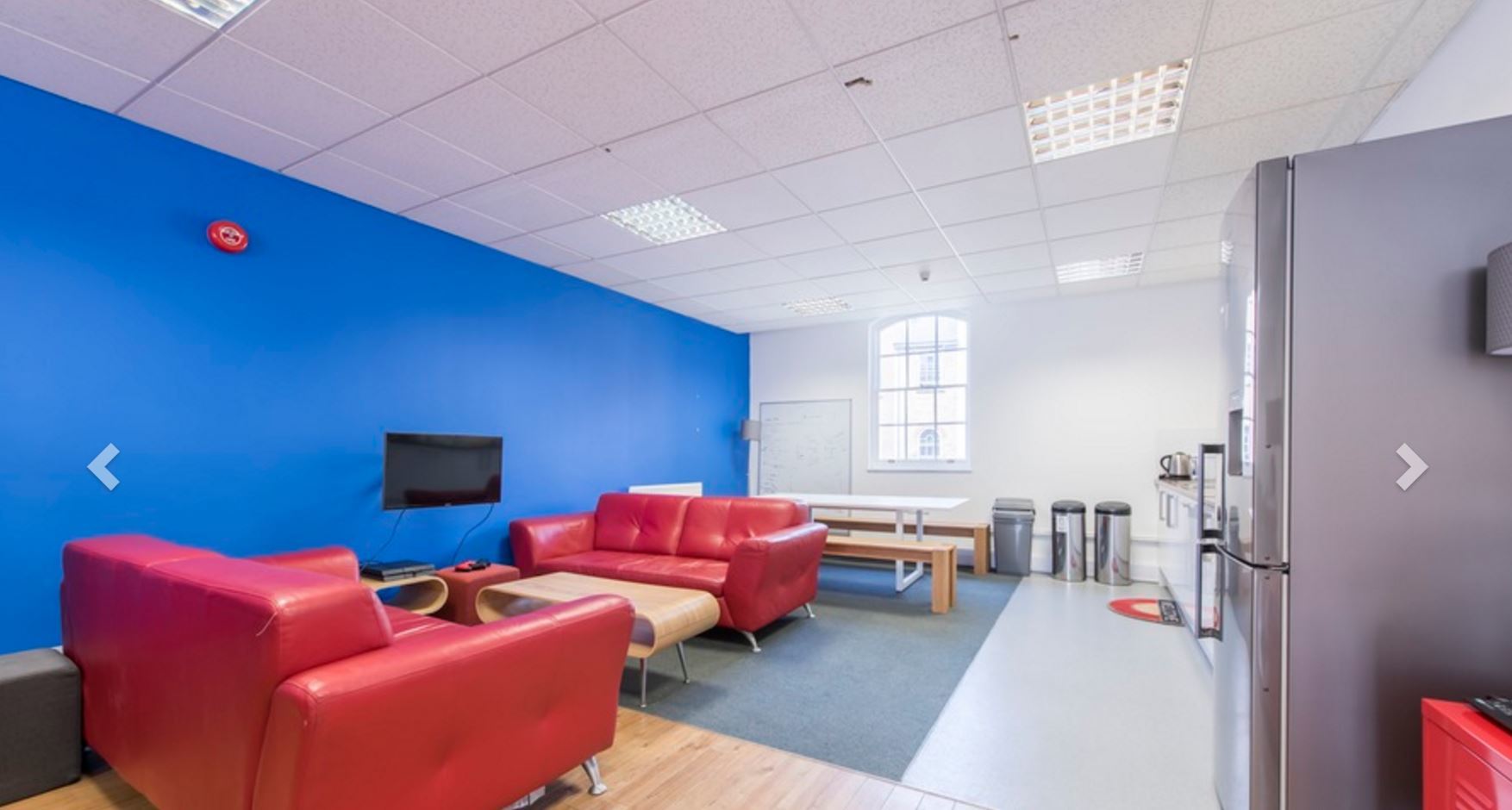 Old Street FinTech Desk Lease