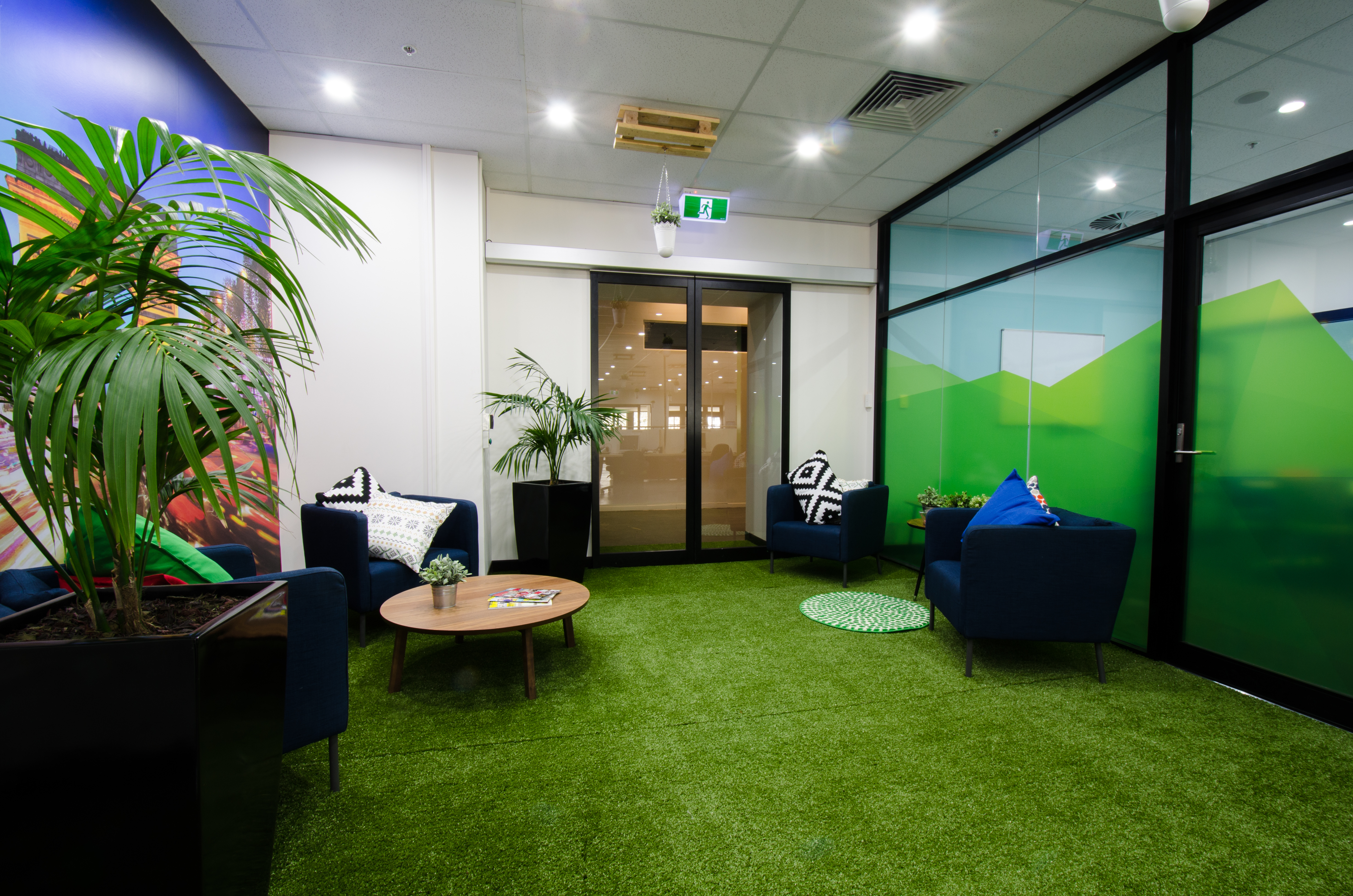 Open Plan Coworking Desks Open Plan Coworking Desks