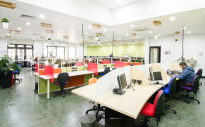 Open Plan Coworking Desks Open Plan Coworking Desks