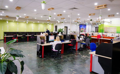 Open Plan Coworking Desks Open Plan Coworking Desks