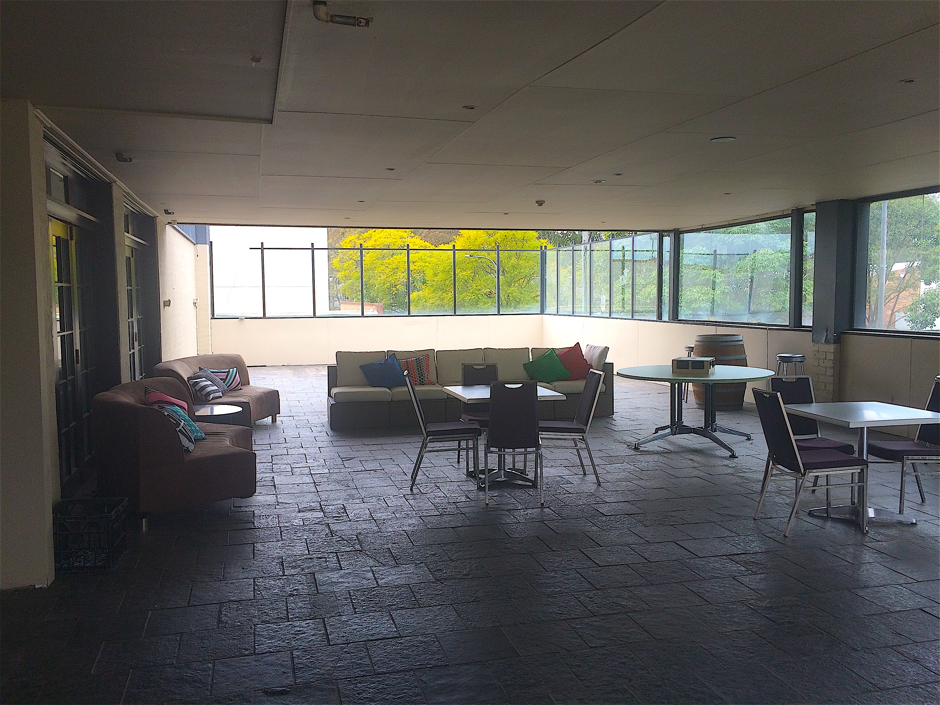 Open Plan Coworking Desks