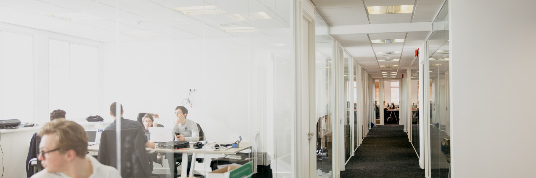 Private 5 Desk Office