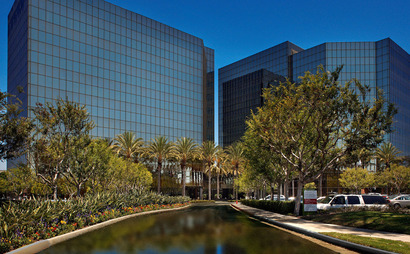 $600 Full Time Office! $600 Full Time Office!